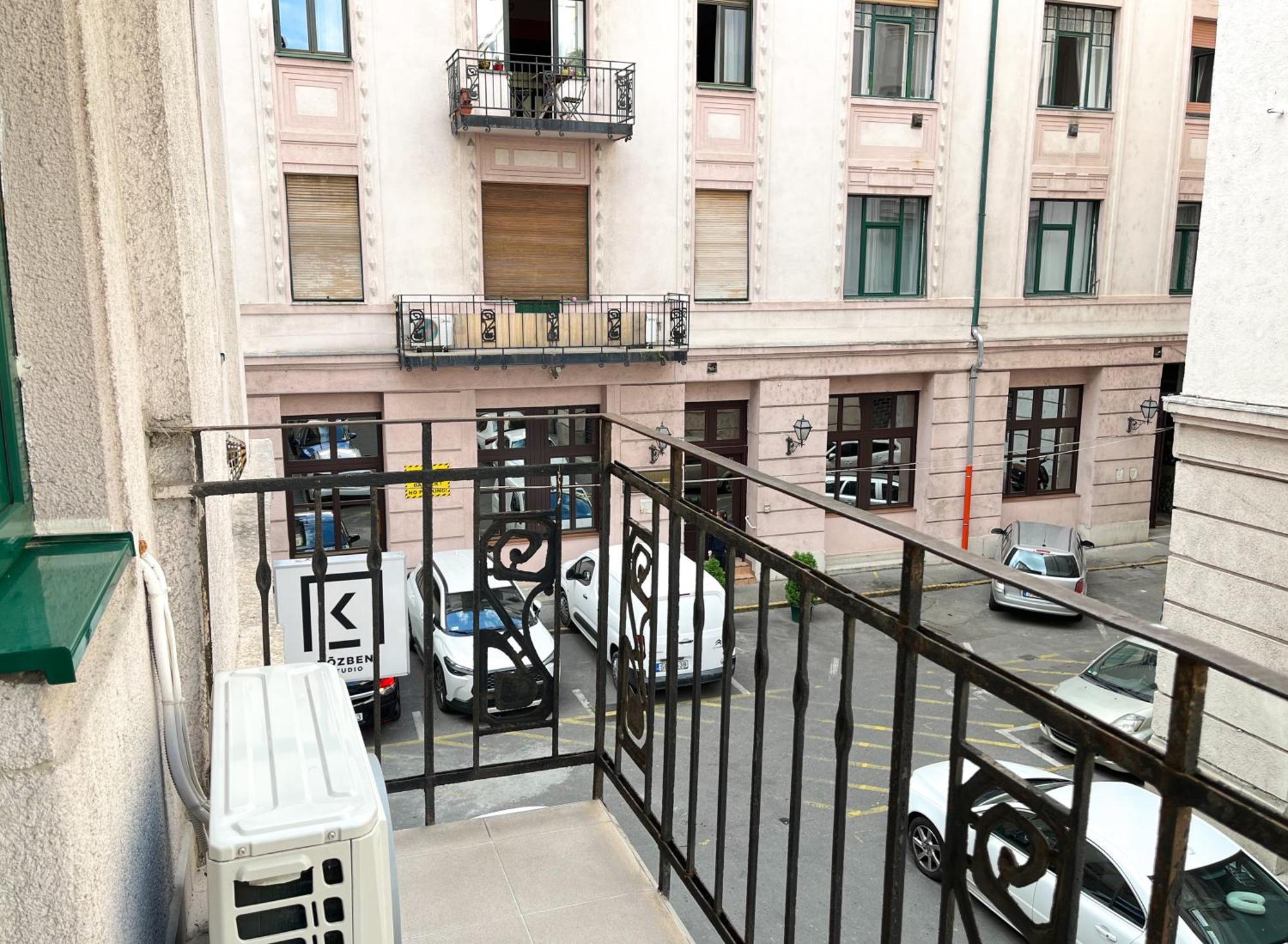 Majestic Residency - 3 Bedrooms Apartment Budapest Extérieur photo
